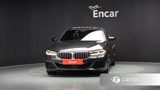 BMW 5 Series (G30) id 2985687 из Кореи 13