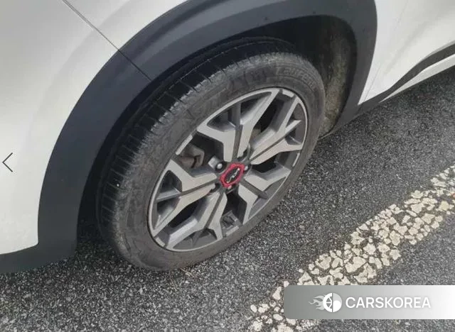 Kia Seltos 2022 Белый из Кореи, фото 6