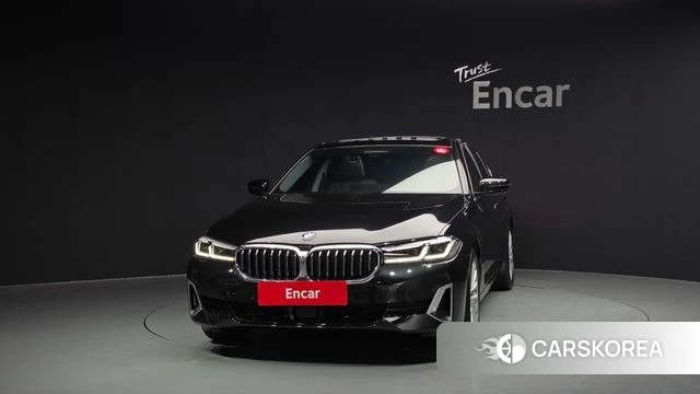 BMW 5 Series (G30) id 3843019 из Кореи 13