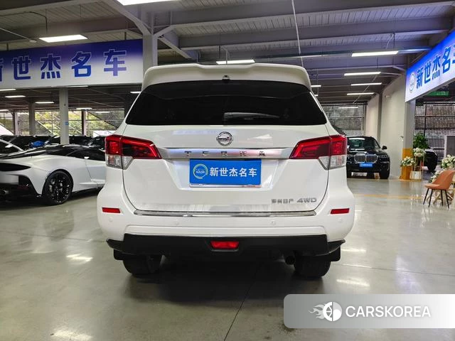 Nissan Tuda id 4261354 из Китая 10