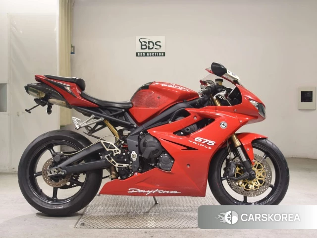 Triumph DAYTONA 675 2011 из Японии