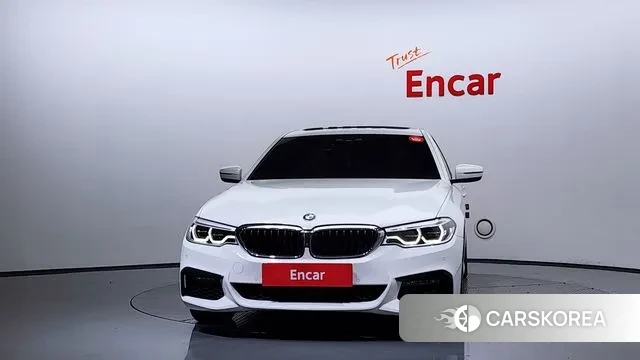 BMW 5 Series (G30) id 3259252 из Кореи 13