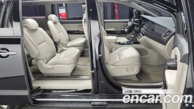 Kia The New Carnival id 2756991 из Кореи 13