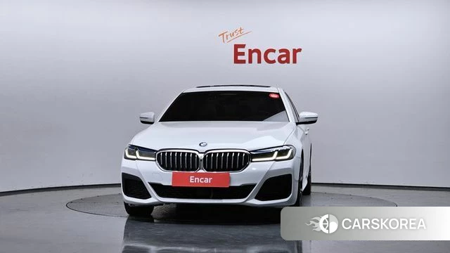 BMW 5 Series (G30) id 4268099 из Кореи 23