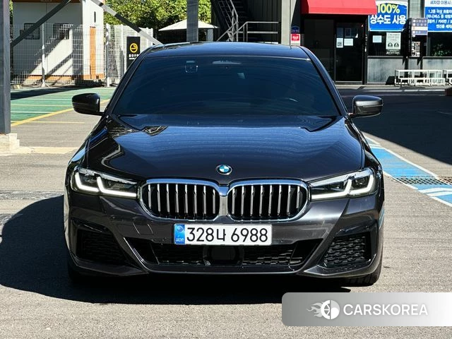BMW 5 Series (G30) 2022 Серый из Кореи, фото 3