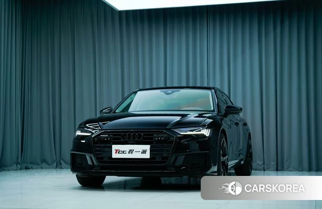 Audi A6L 2020 Черный из Китая, фото 4