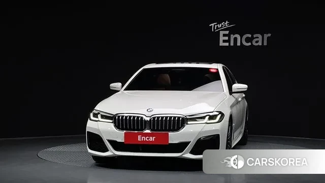 BMW 5 Series (G30) id 3488546 из Кореи 13