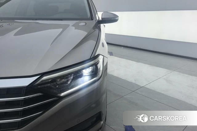 Volkswagen Sagitar id 4212763 из Китая 10