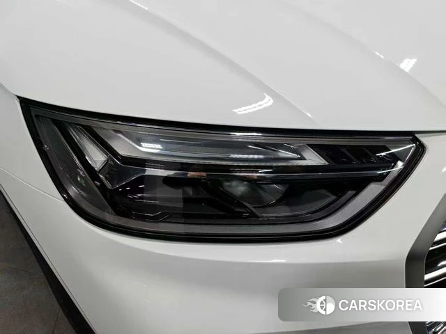 Audi Q5L id 4321235 из Китая 10