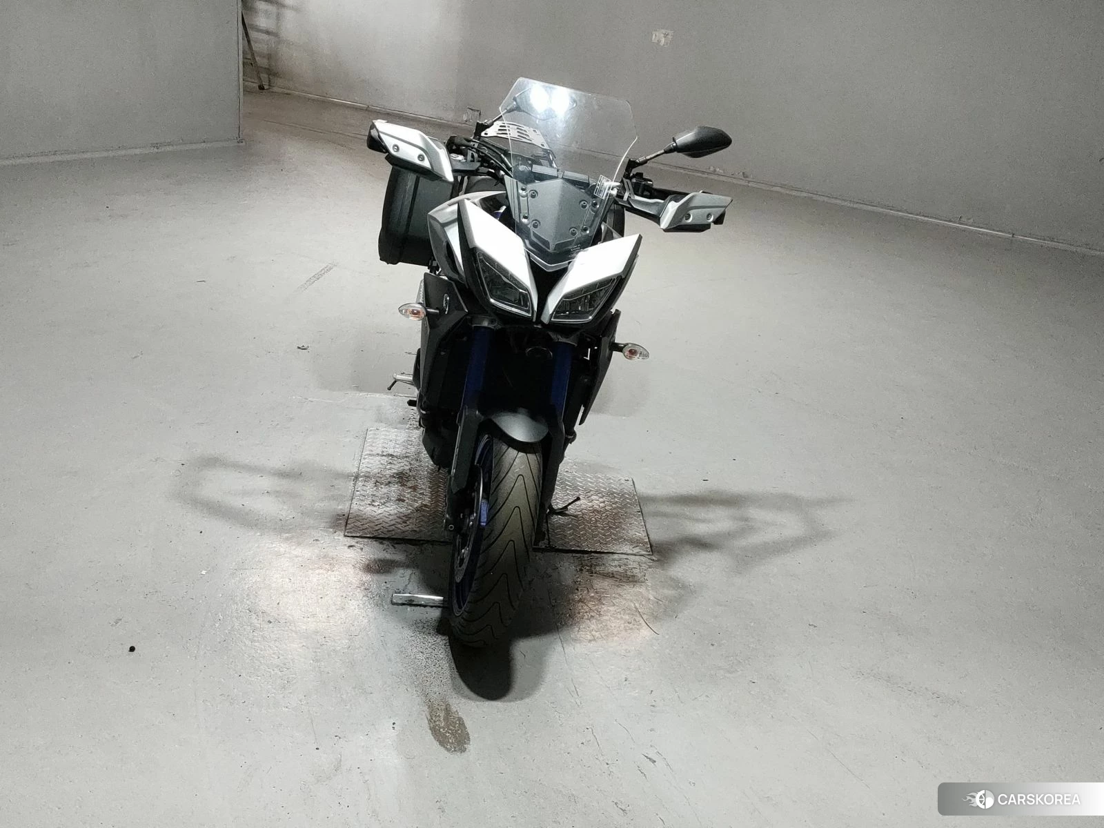 Проданный Yamaha MT-09 2015 из Японии