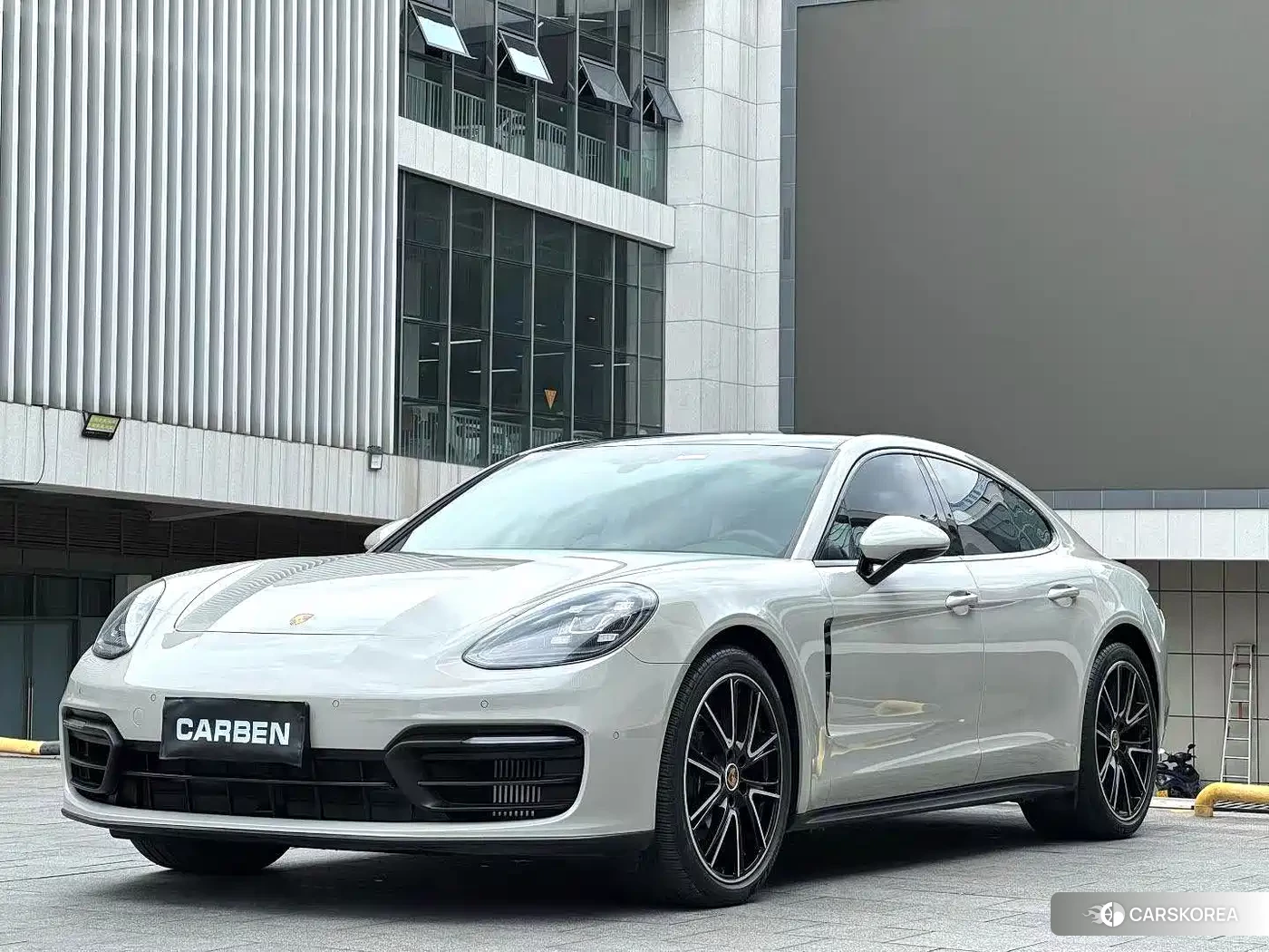 Porsche Panamera 2022 Silver/gray из Китая, фото 3
