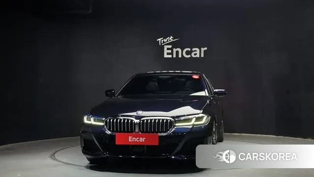 BMW 5 Series (G30) id 3503038 из Кореи 13