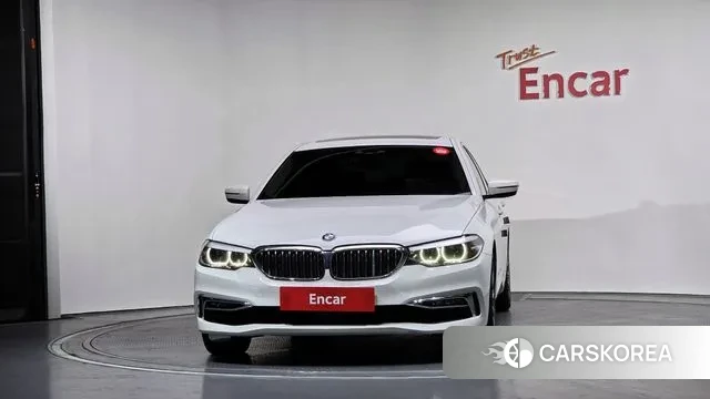 BMW 5 Series (G30) id 3661546 из Кореи 13