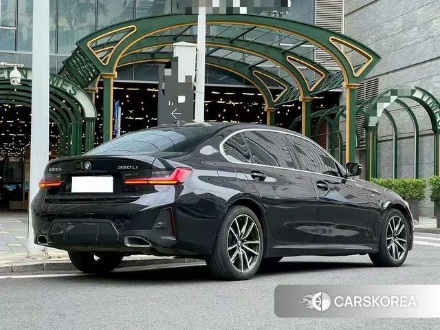 BMW 3 series 2023 Черный из Китая, фото 3