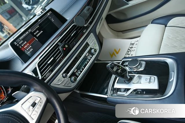 BMW 7 series id 4393490 из Китая 10