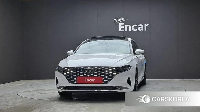 Hyundai The New Grandeur IG id 4608760 из Кореи 23
