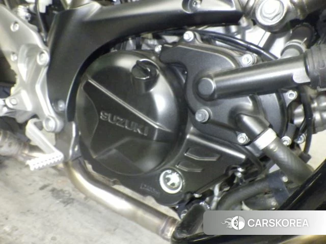 Engine photo