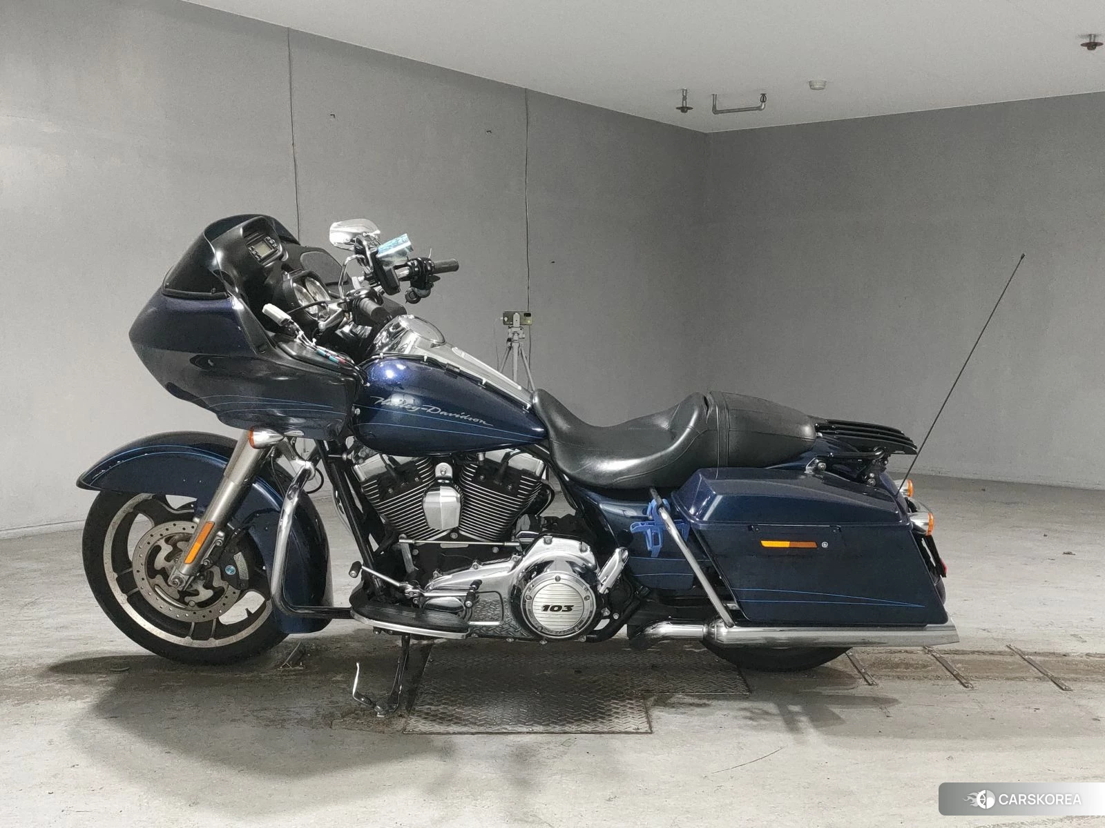 Проданный Harley-Davidson Road Glide FLTRX1690 2012 из Японии, фото 3