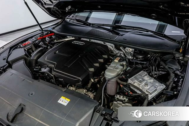 Audi A7L id 4353419 из Китая 23