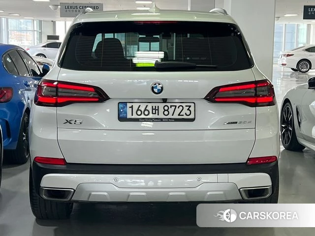 BMW X5 (G05) 2023 Белый из Кореи, фото 3