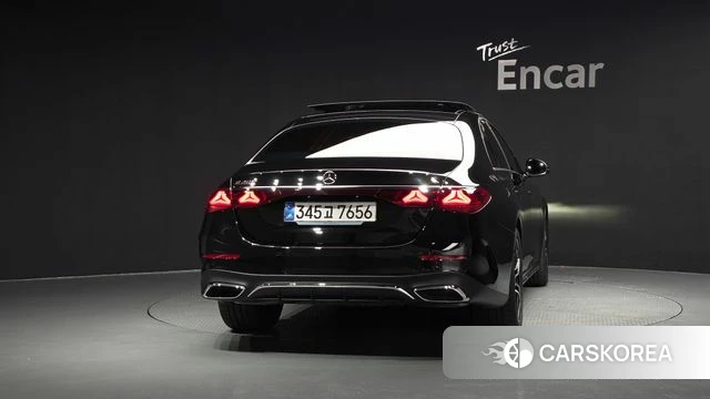 Mercedes-Benz E-Class W214 id 4743837 из Кореи 23