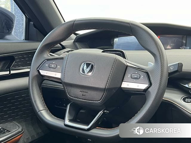 Chang'an UNI-V id 4393265 из Китая 13