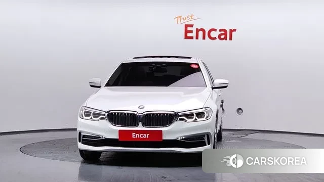 BMW 5 Series (G30) id 3489430 из Кореи 13