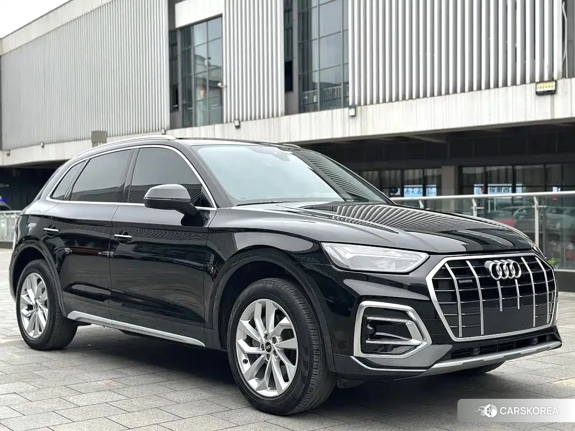 Audi Q5L 2024 Черный из Китая, фото 3