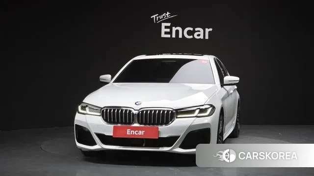 BMW 5 Series (G30) id 3787351 из Кореи 13