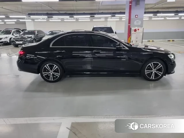 Mercedes-Benz E-Class W213 id 3098147 из Кореи 13