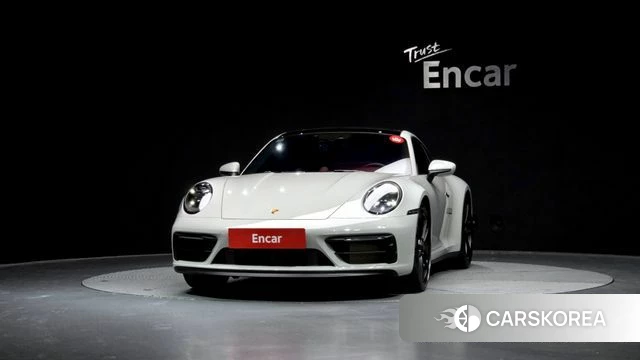 Porsche 911(992) id 4201508 из Кореи 13