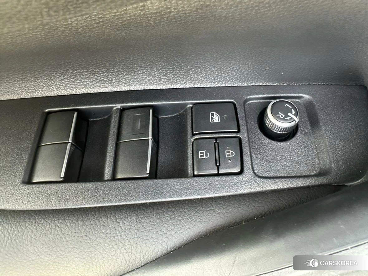 Toyota Lei Ling id 4512649 из Китая 7