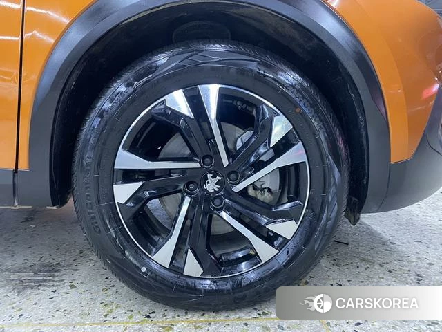 Peugeot 2008 id 3907952 из Китая 14