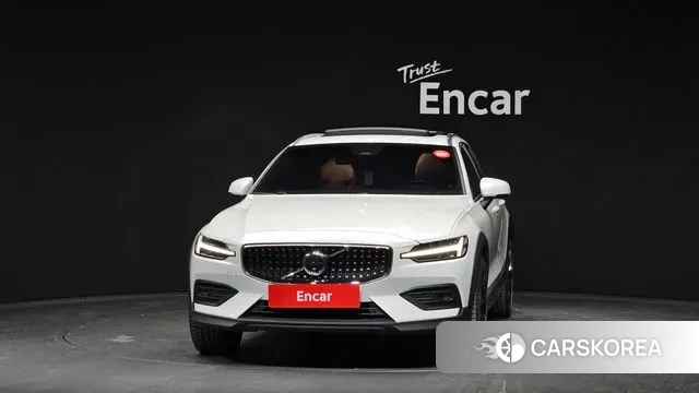 Volvo V60 Cross-Country 2nd Generation id 3267585 из Кореи 13