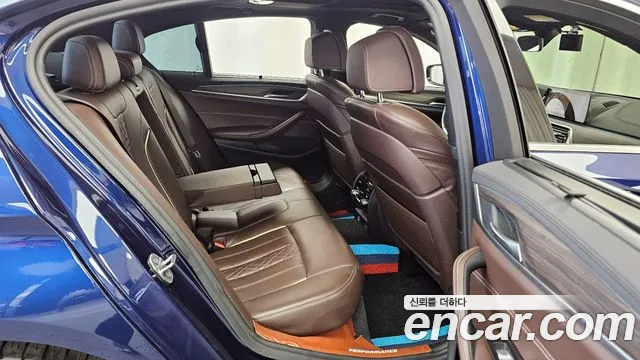 BMW 5 Series (G30) id 2676591 из Кореи 13