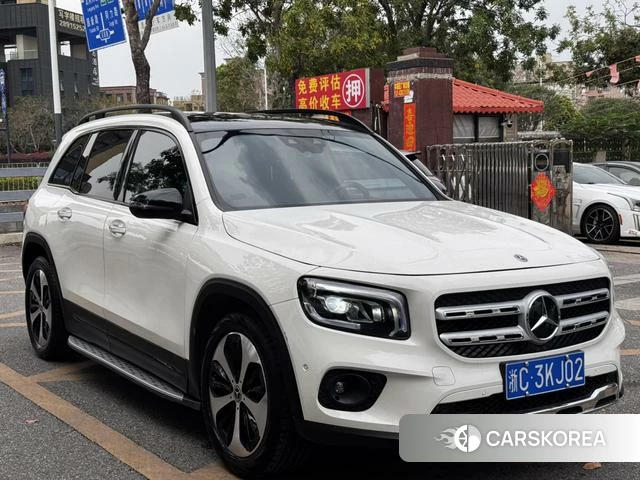 Mercedes-Benz GLB 2023 Белый из Китая, фото 3
