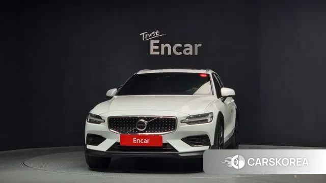 Volvo V60 Cross-Country 2nd Generation id 3342060 из Кореи 13