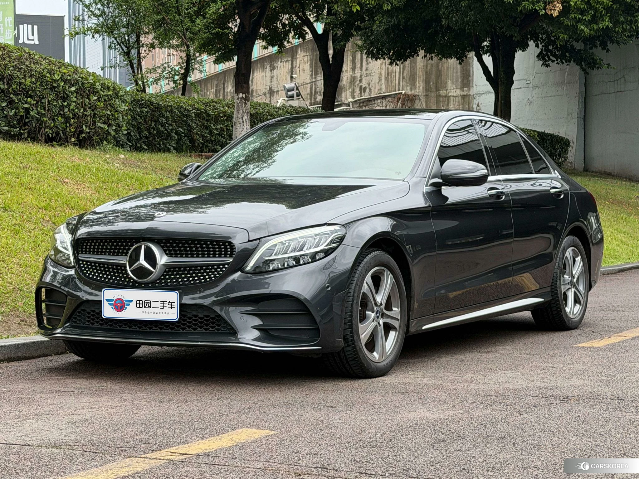 Mercedes-Benz Class C 2020 Темно-серый из Китая, фото 6