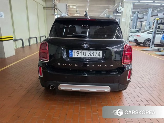 Mini Cooper Countryman 2023 Черный из Кореи, фото 3