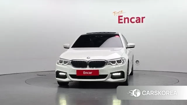 BMW 5 Series (G30) id 3514588 из Кореи 13