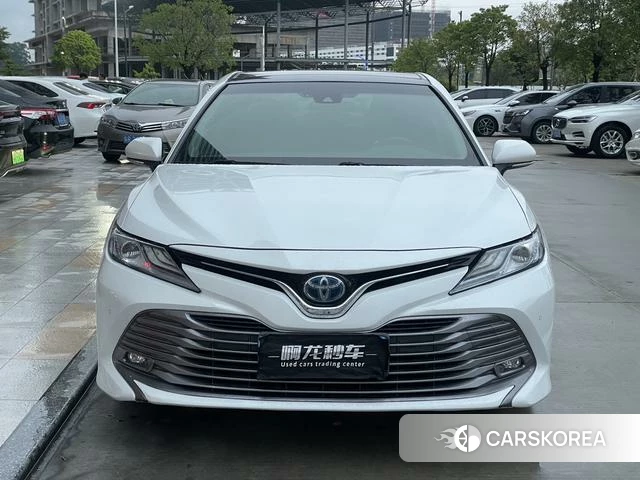 Toyota Camry 2021 Белый из Китая, фото 4