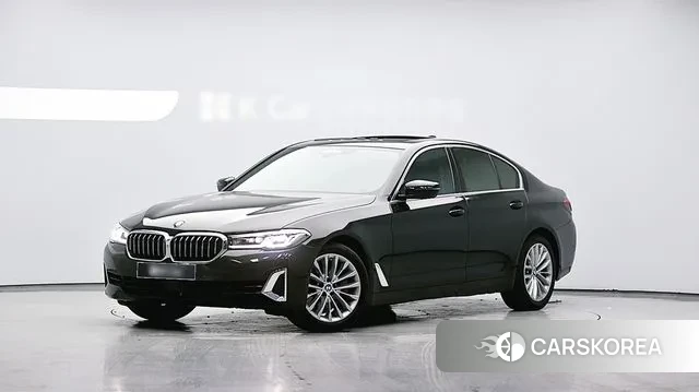BMW 5 Series (G30) id 3350123 из Кореи 13