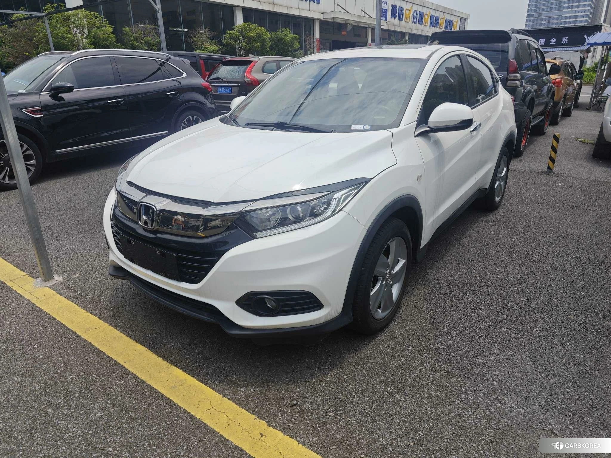 Honda Vezel 2020 Белый из Китая, фото 3