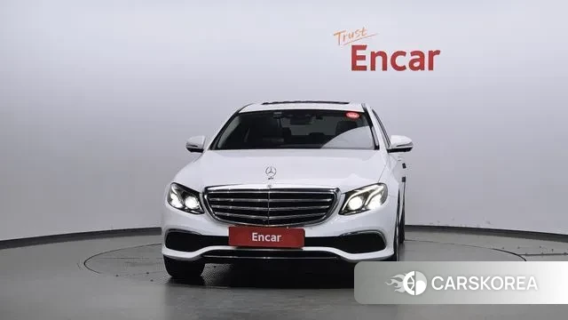 Mercedes-Benz E-Class W213 id 3210122 из Кореи 13