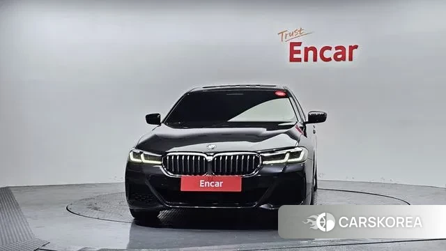 BMW 5 Series (G30) id 3493022 из Кореи 13