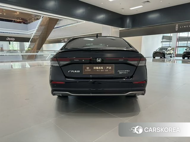 Honda Accord PHEV id 4353563 из Китая 10