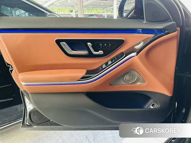 Mercedes-Benz S-class id 4298025 из Китая 8