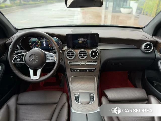 Mercedes-Benz GLC 2021 Черный из Китая, фото 3
