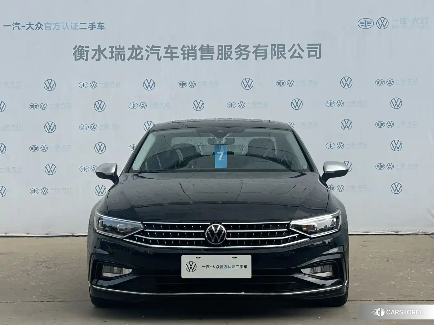 Volkswagen Magotan 2025 Черный из Китая, фото 3