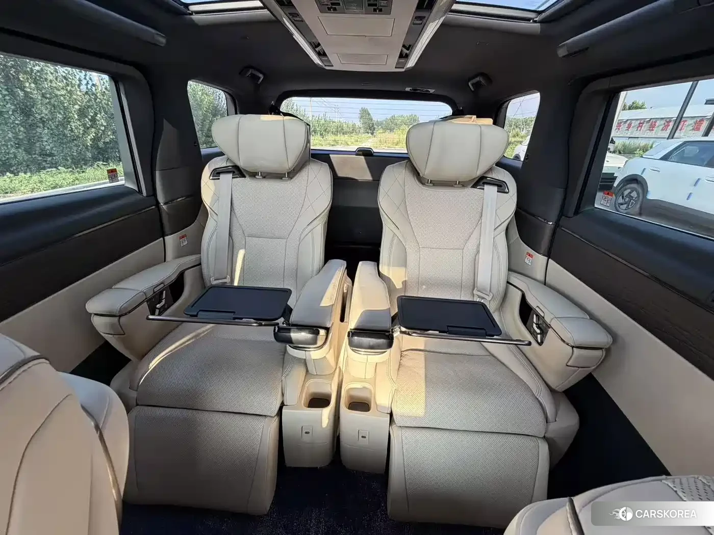 Toyota Vellfire id 4679867 из Китая 9